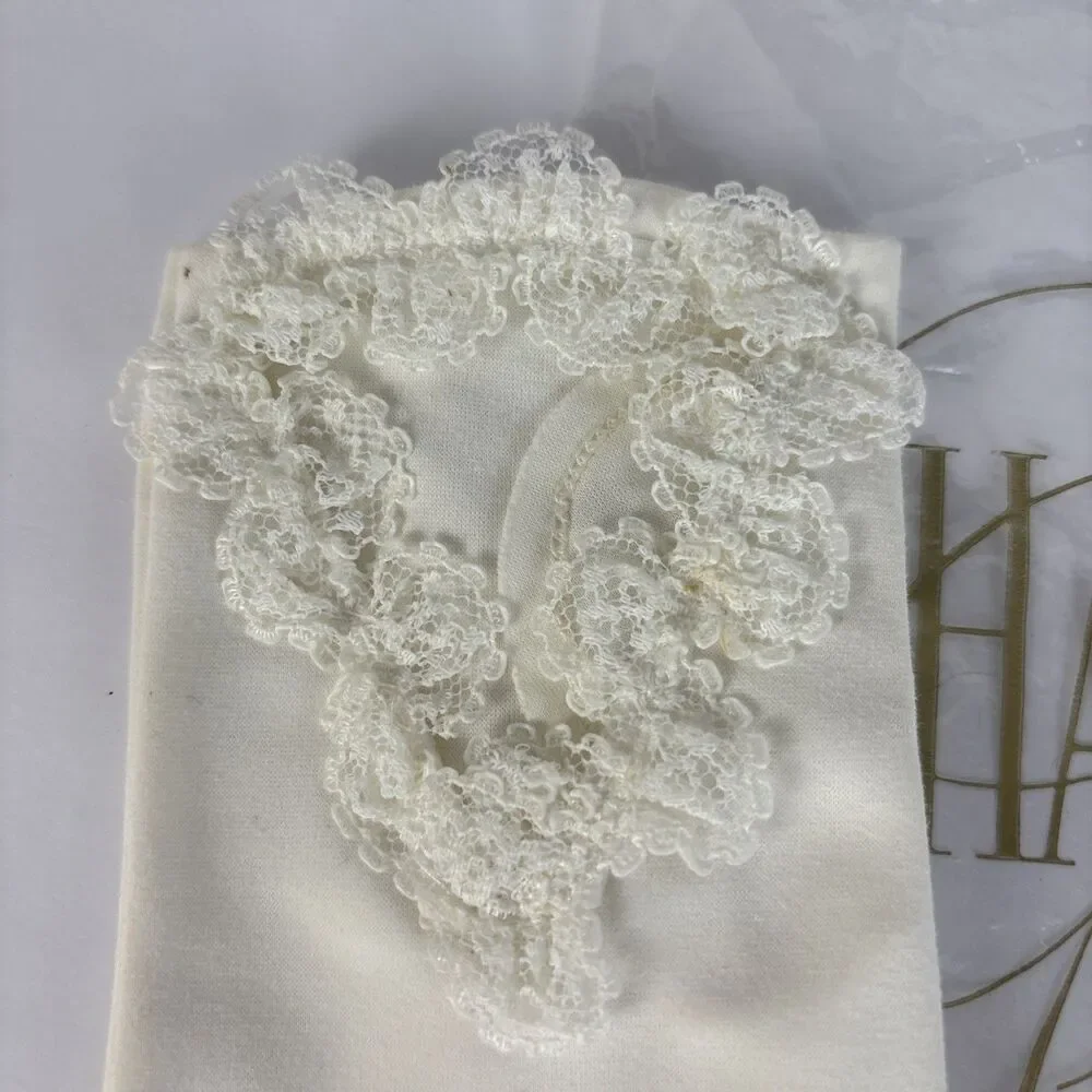 VTG Hansen Gloves White with Lace Size 7 Very Nice
